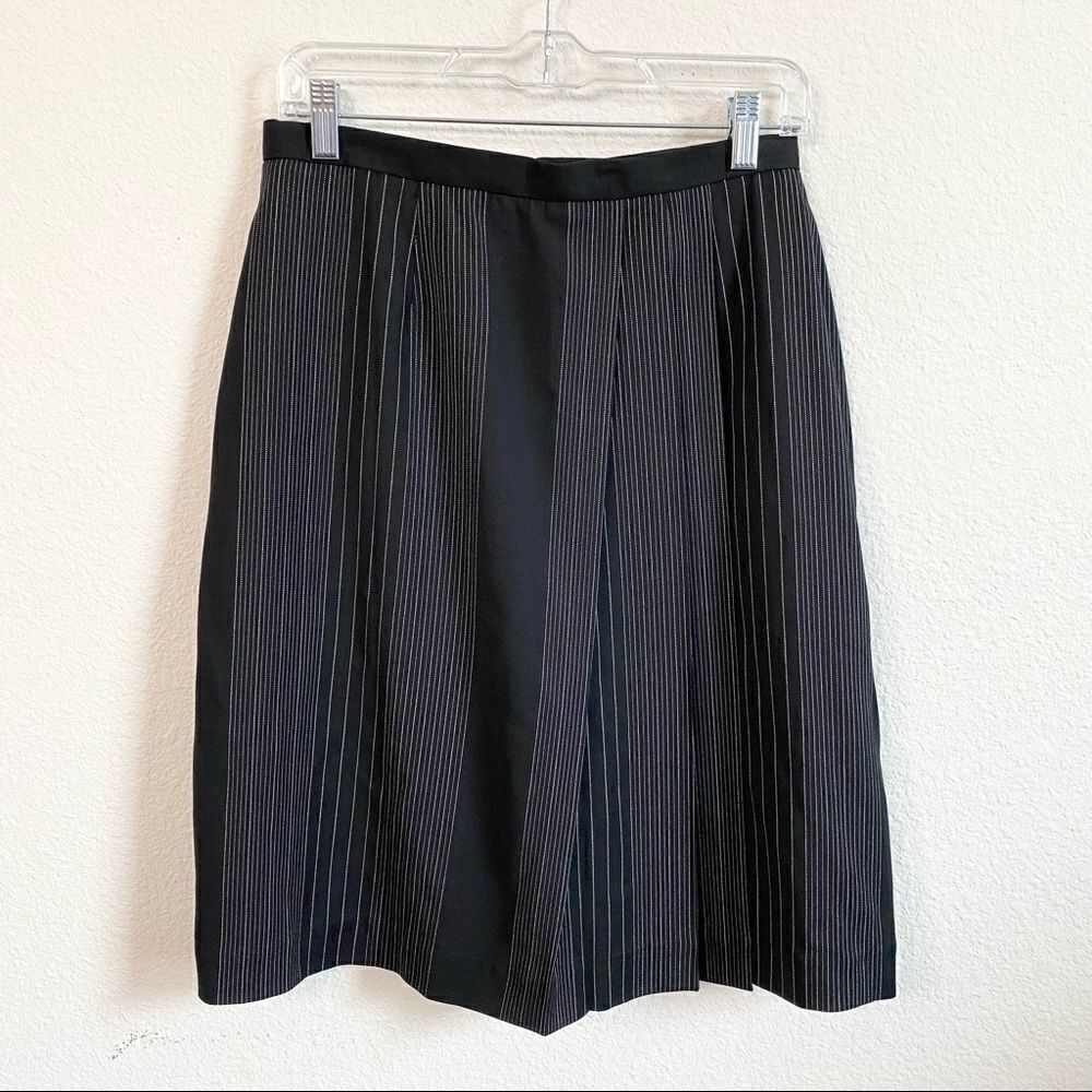 AUSTIN Reed Black Pin Stripe Wool Blend Skirt 10